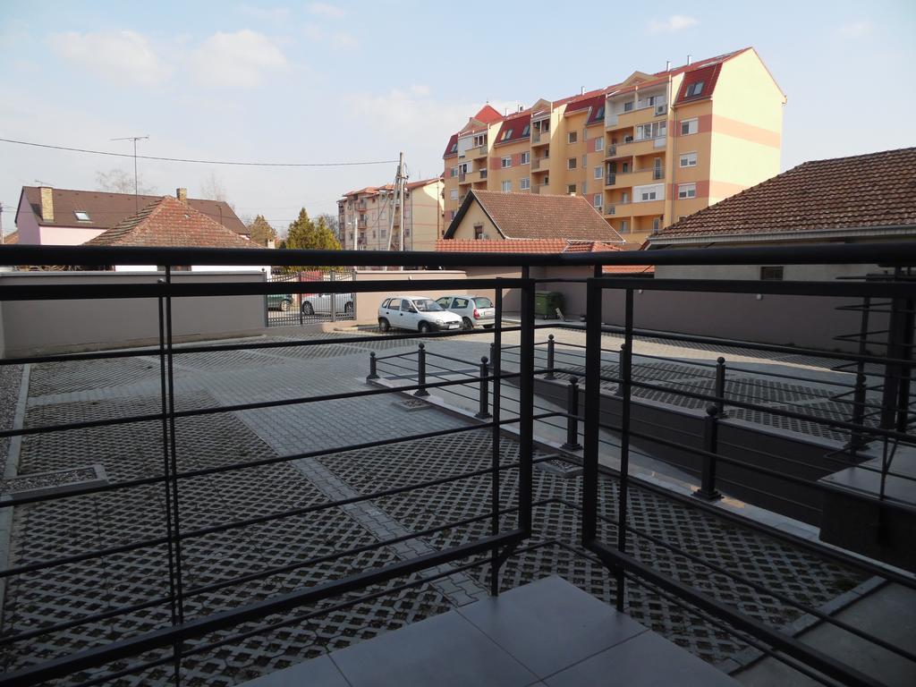 Apartment Subotica Exterior foto